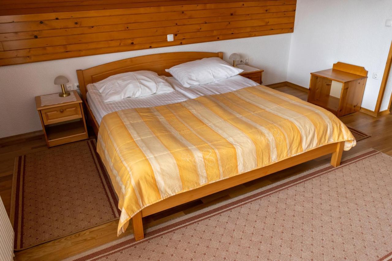 Apartma Pr Tavcarju Згорнье-Горье Экстерьер фото